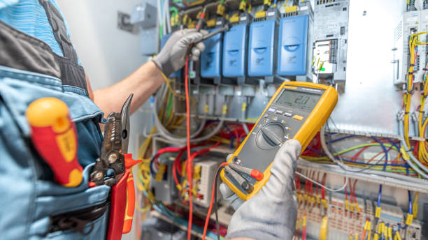 Best Licensed Electrician  in Pleasant Run, OH